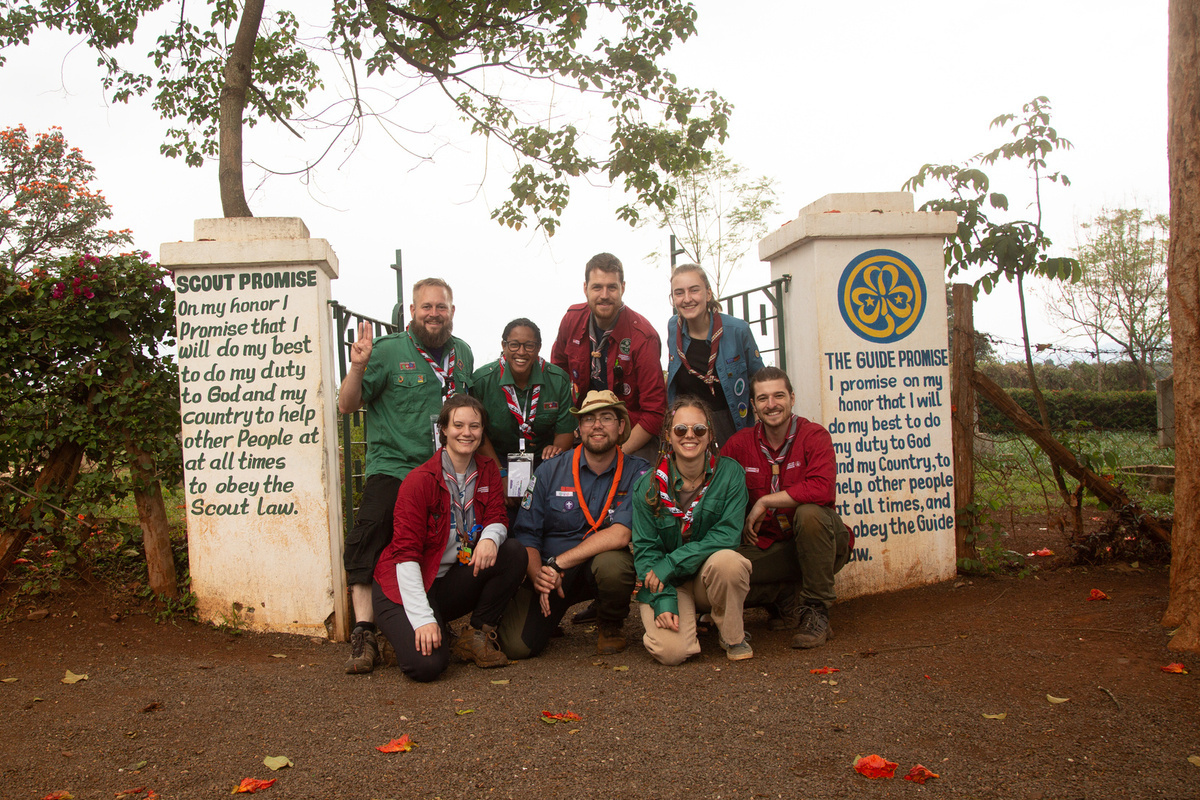 A visit of ISTs and HoCs to the grave and Paxtu in Nyeri during the 1st Africa Rover Moot.